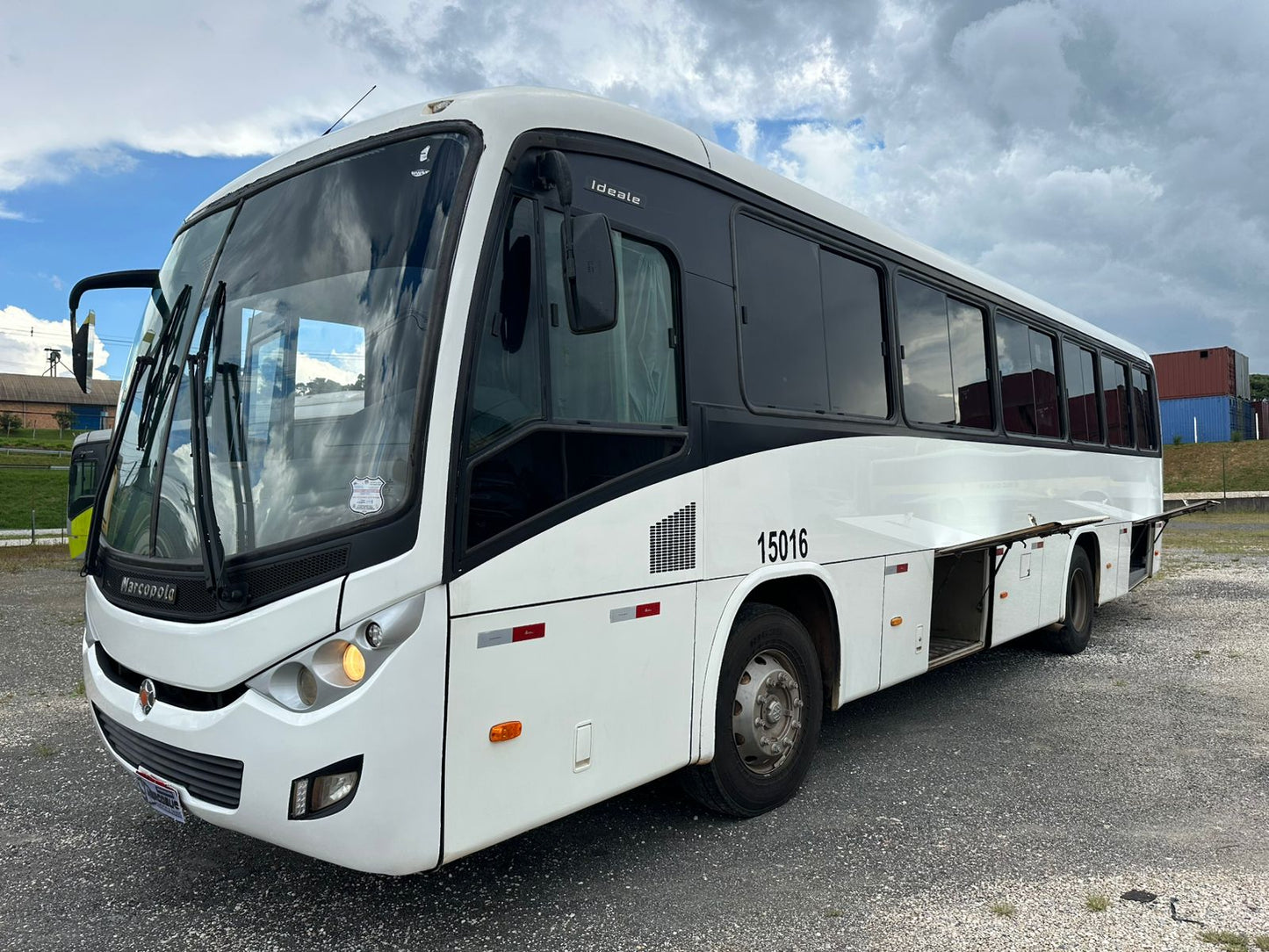 ÔNIBUS RODOVIÁRIO