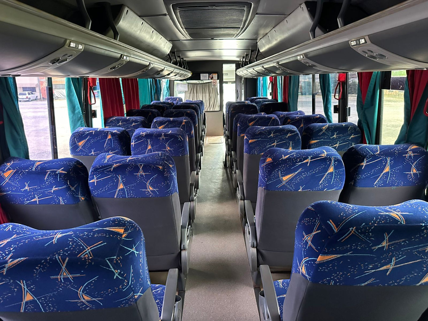 ÔNIBUS RODOVIÁRIO
