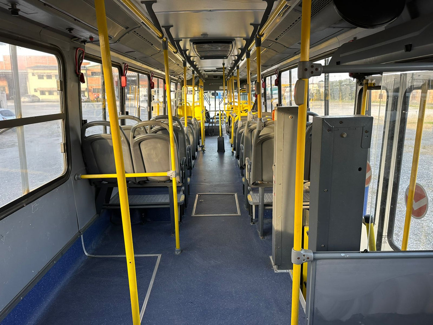 ÔNIBUS URBANO (MARCOPOLO TORINO)